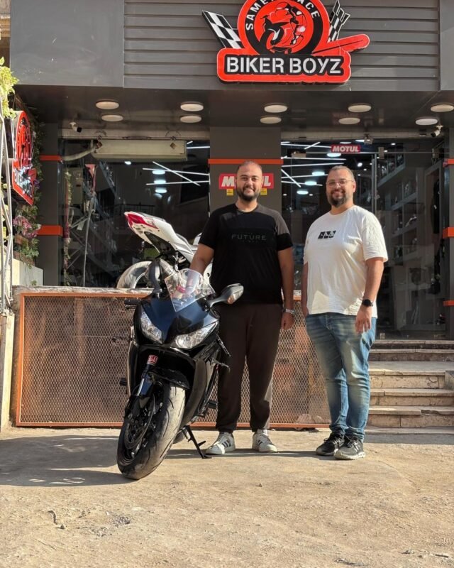 Black Honda CBR 600RR delivery in Egypt – BikerBoysStore showroom